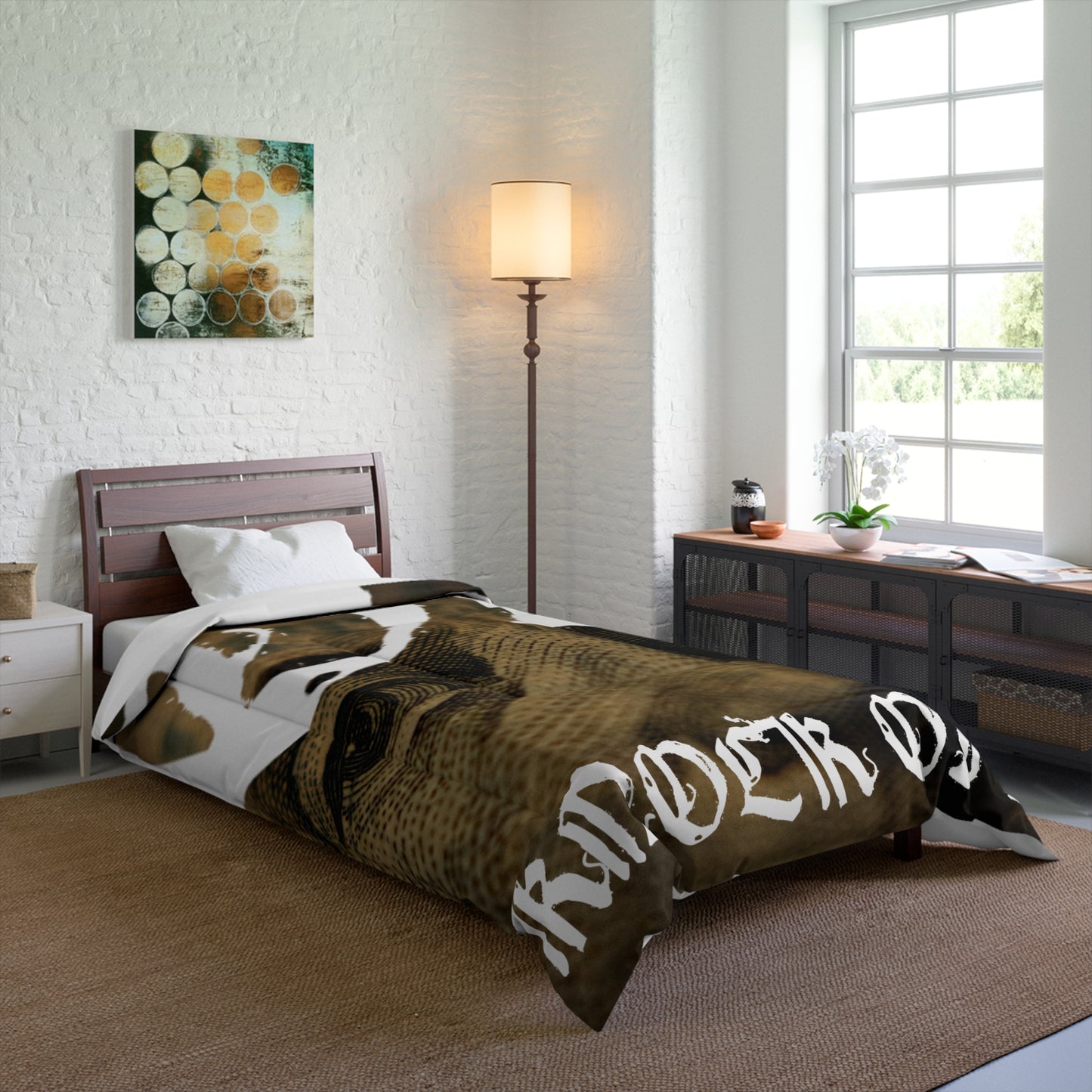 KNOCK OFF “Benji” Comforter